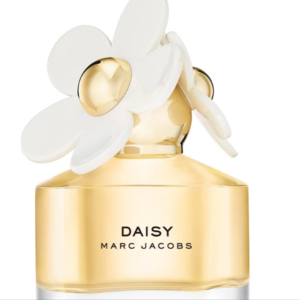 Daisy perfume by Marc Jacobs